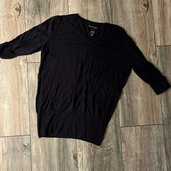 New York and company women’s navy blue super soft v neck sweater button sleeve - Picture 1 of 3